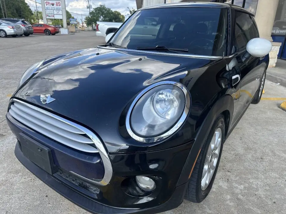 2014 MINI Cooper Base photo 5