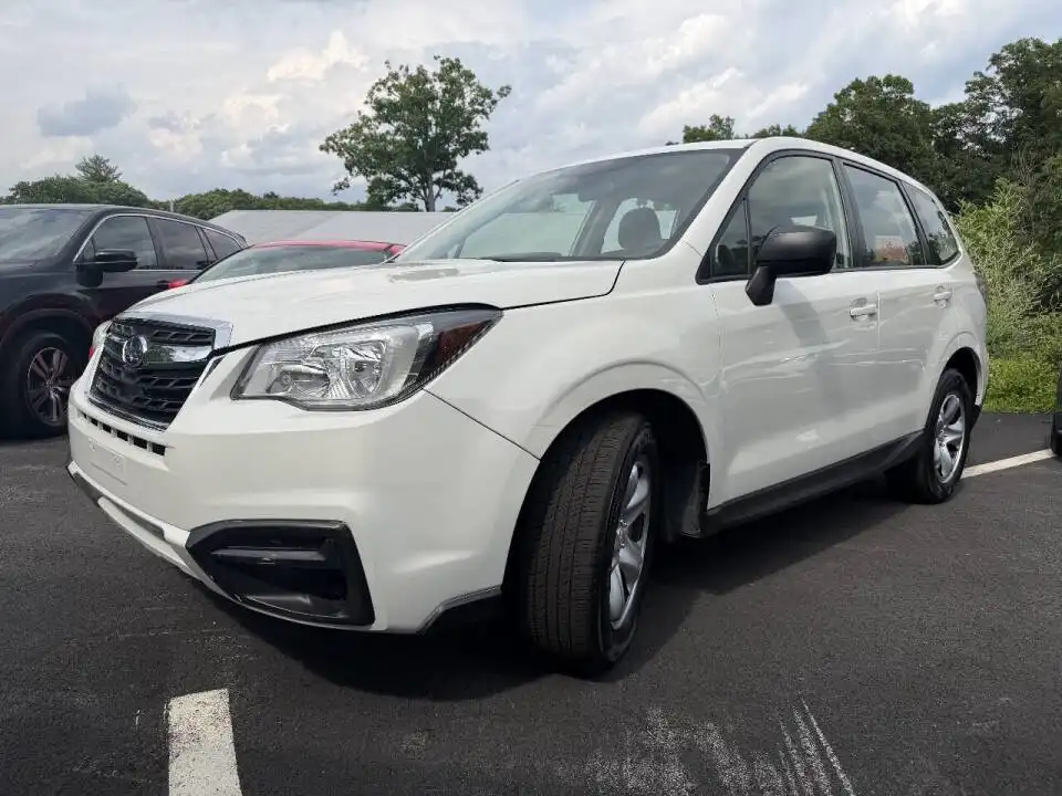 2017 Subaru Forester 2.5i CVT's photo
