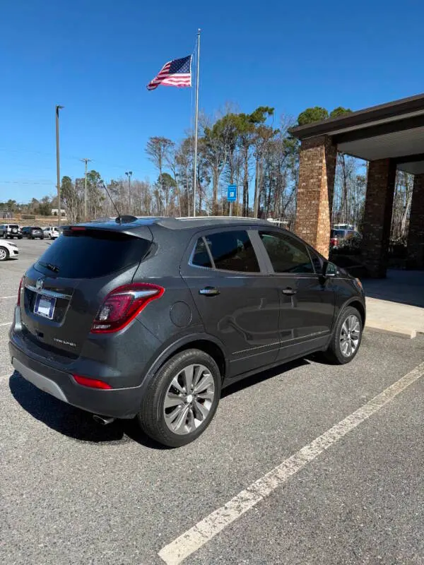 2017 Buick Encore Preferred photo 4