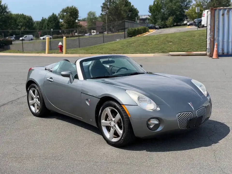 2007 Pontiac Solstice Base's photo