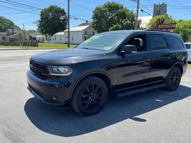 2017 Dodge Durango GT AWD photo 1