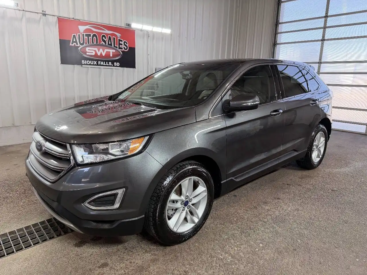 2017 Ford Edge SEL's photo