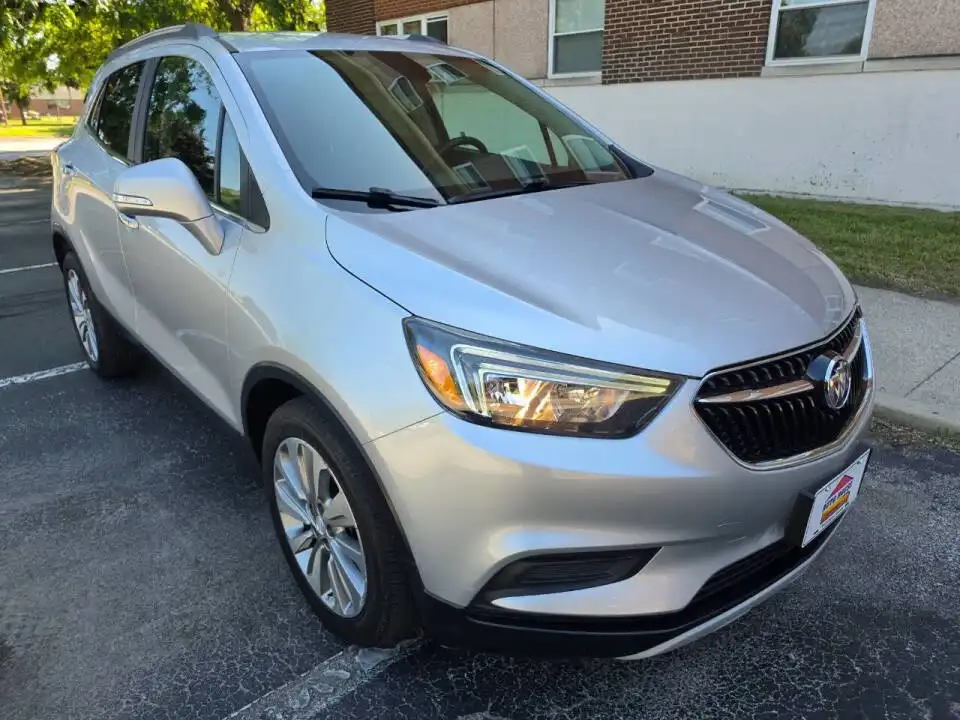 2017 Buick Encore Preferred's photo