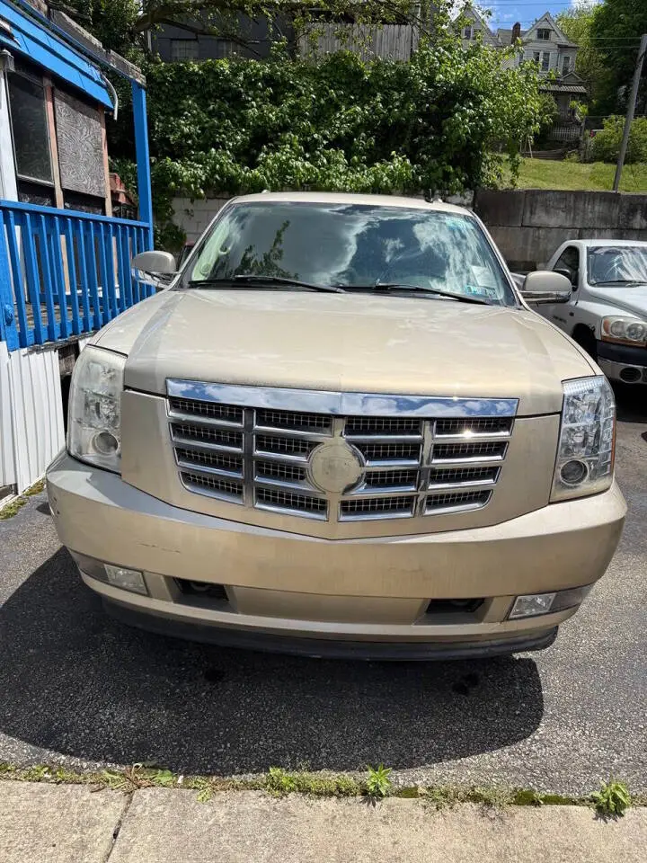 2008 Cadillac Escalade AWD photo 5