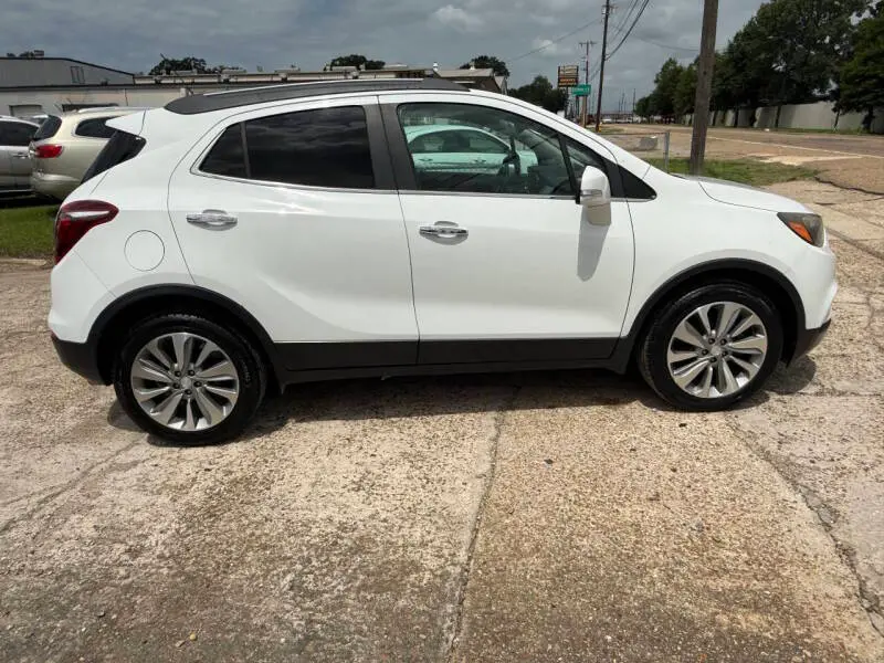 2018 Buick Encore Preferred photo 3
