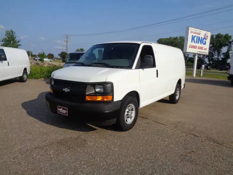 2017 Chevrolet Express 2500 Work Van HD's photo