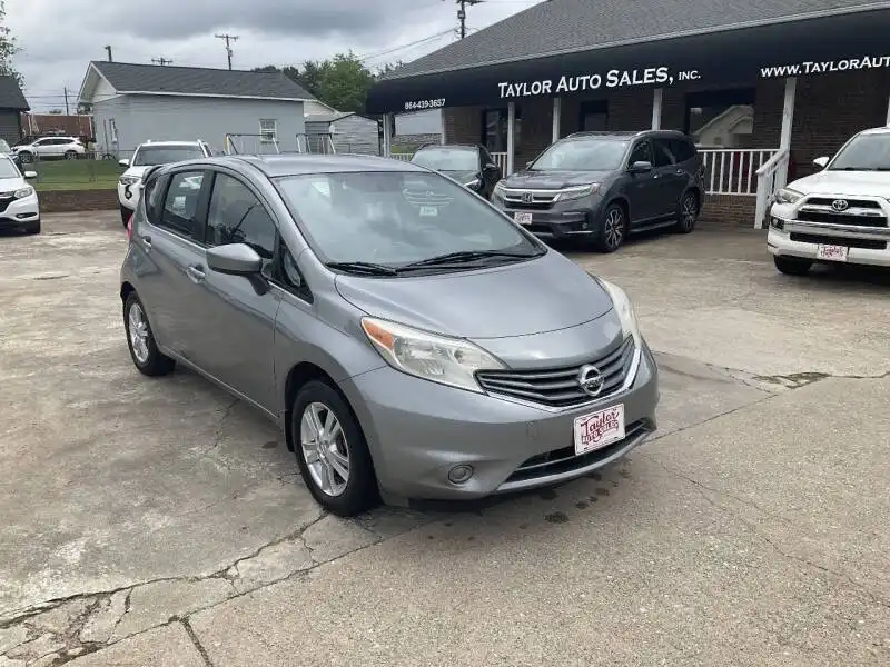 2015 Nissan Versa Note 1.6 SV CVT's photo