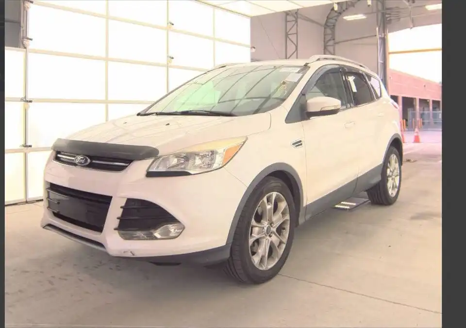 2014 Ford Escape Titanium's photo