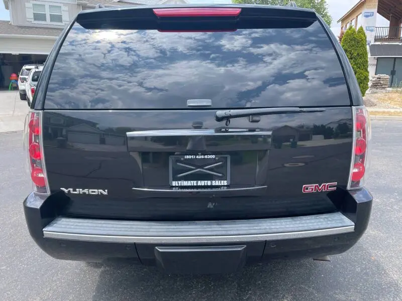 2013 GMC Yukon Denali - AWD photo 4