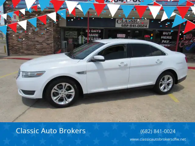 2013 Ford Taurus SEL FWD's photo