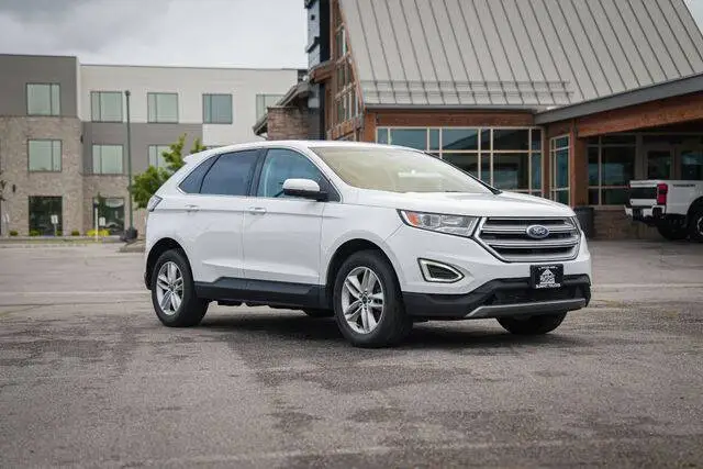 2016 Ford Edge SEL AWD photo 1