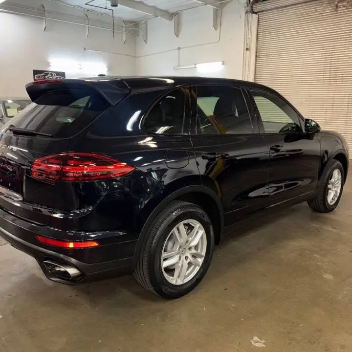 2016 Porsche Cayenne Tiptronic photo 5