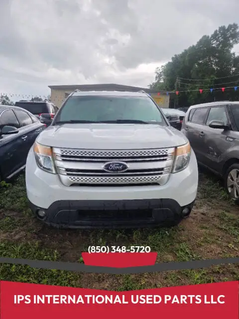 2013 Ford Explorer XLT photo 1