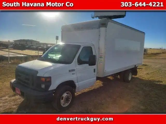 2015 Ford E-Series DRW E-350 Super Duty 176 in WB's photo