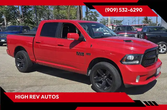 2017 RAM 1500 Night 4x4 Crew Cab 5'7's photo