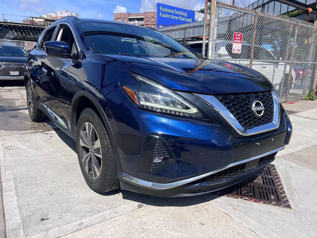 2023 Nissan Murano SV FWD's photo