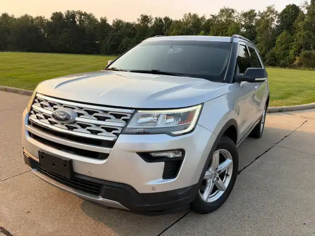 2018 Ford Explorer XLT 4WD's photo