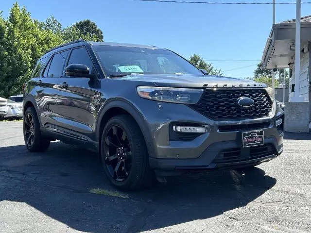 2020 Ford Explorer ST 4WD photo 4