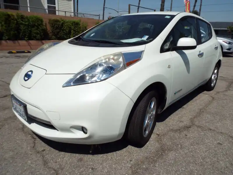 2012 Nissan Leaf SV's photo