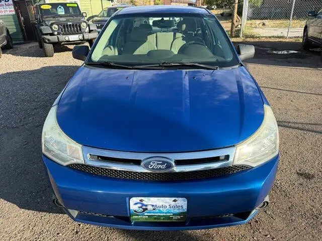 2011 Ford Focus SE photo 4