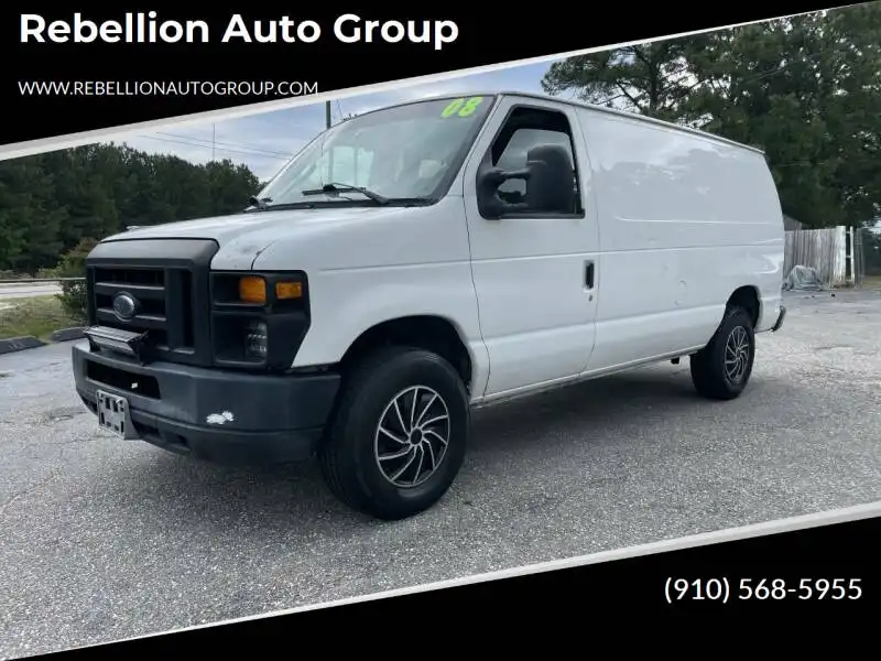 2008 Ford E-Series E-250 Van's photo