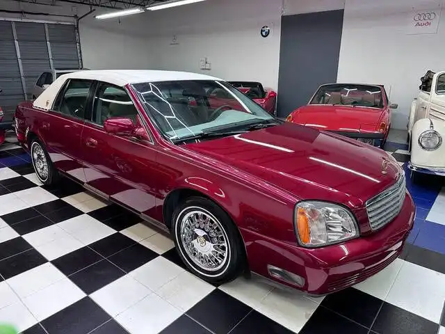 2000 Cadillac DeVille Base's photo