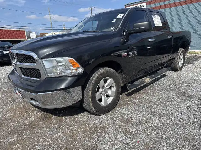 2017 RAM 1500 SLT Crew Cab 6'4's photo