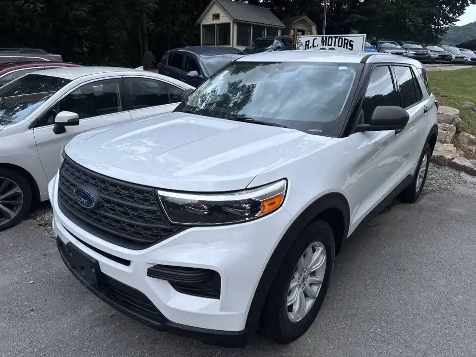 2021 Ford Explorer Base 4WD's photo
