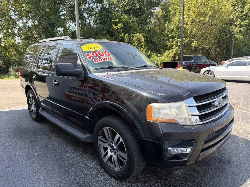 2016 Ford Expedition XLT photo 4
