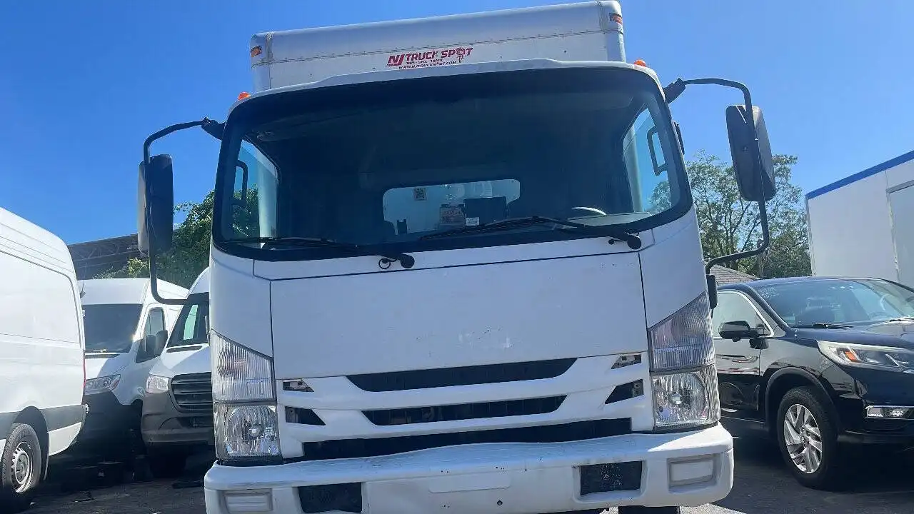 2016 Isuzu NPR-HD Regular Cab HD's photo