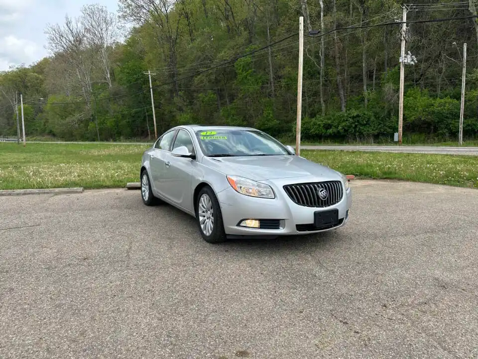 2012 Buick Regal Premium 1 Turbo's photo
