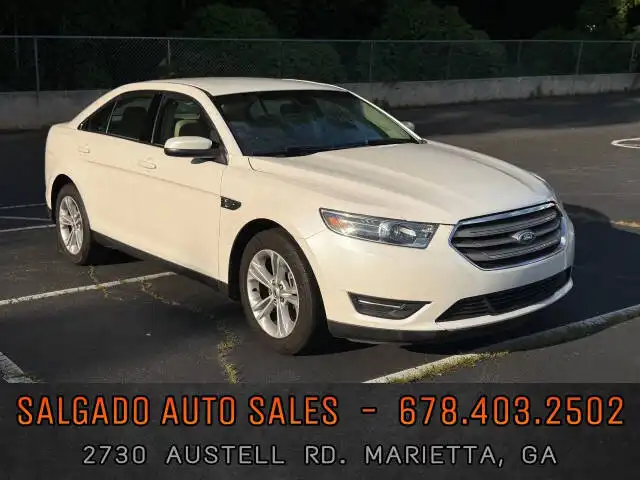2015 Ford Taurus SEL FWD's photo