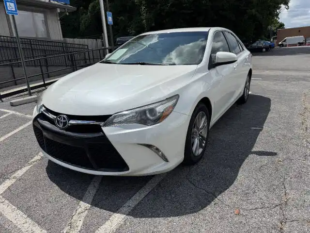 2017 Toyota Camry 2.5 Auto SE's photo