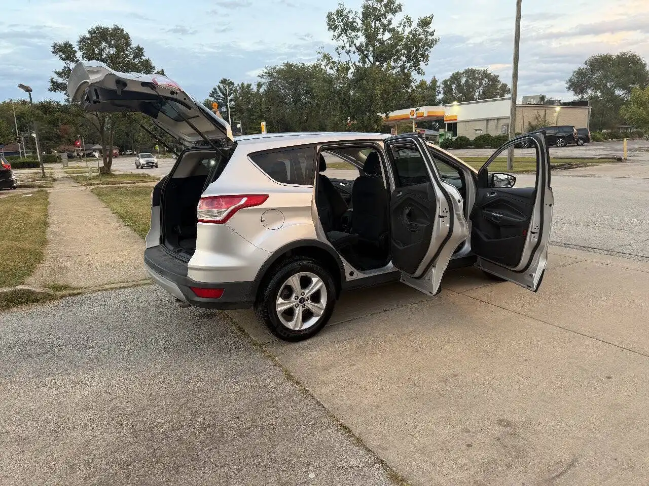2014 Ford Escape SE's photo