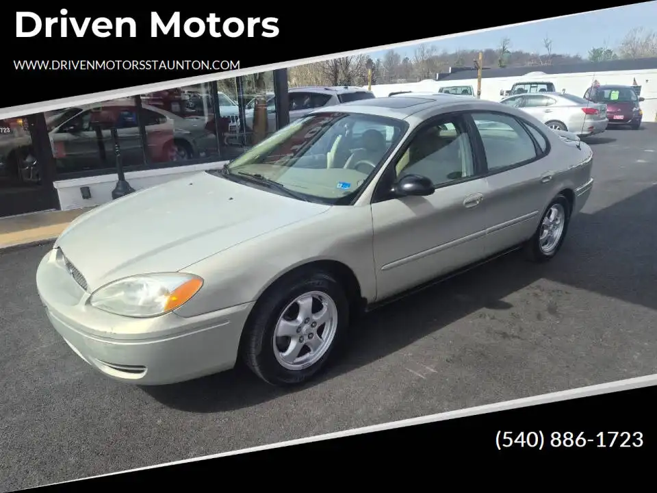 2007 Ford Taurus SE (Fleet)'s photo