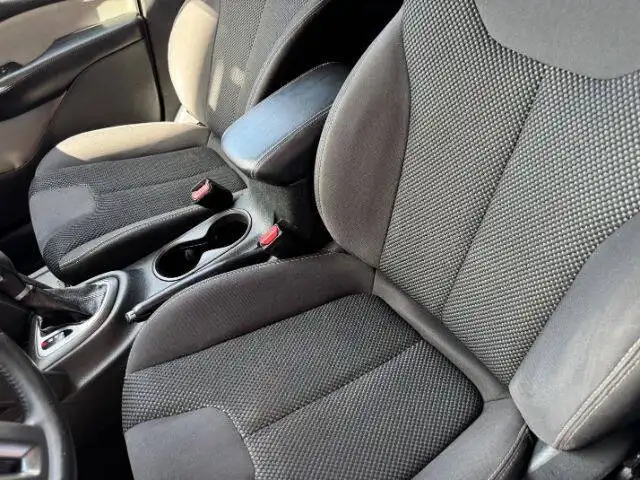 2018 Buick Encore Preferred's photo