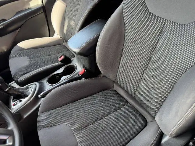 2018 Buick Encore Preferred's photo