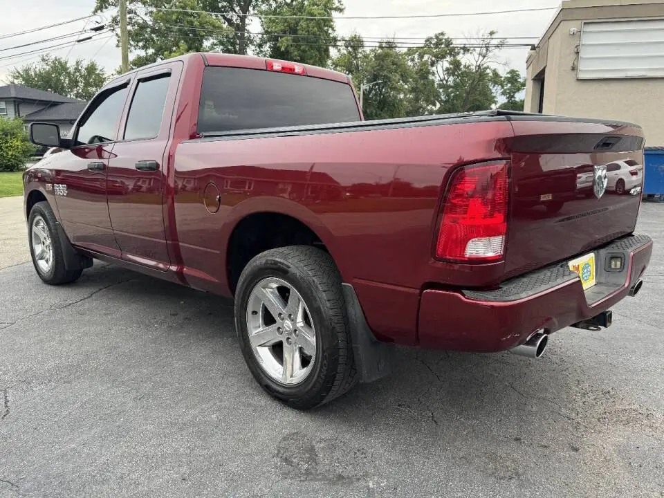 2018 RAM 1500 Express 4x4 Quad Cab 6'4 photo 5