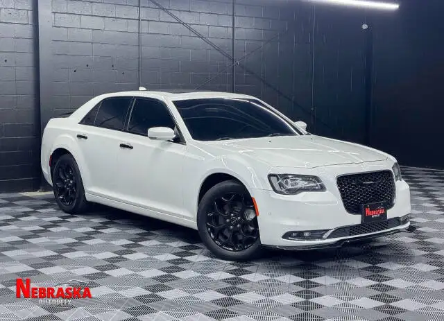 2017 Chrysler 300 S AWD's photo