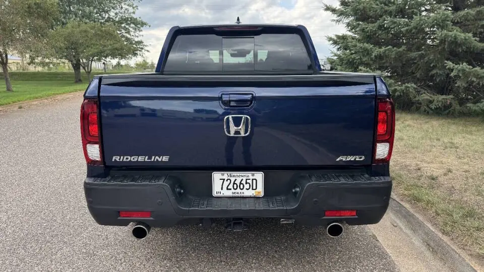 2023 Honda Ridgeline RTL AWD E photo 4