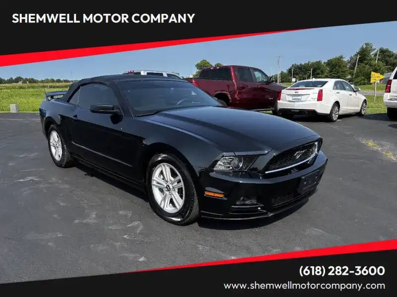 2014 Ford Mustang V6's photo