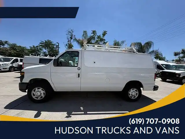 2013 Ford E-Series E-250 Van's photo