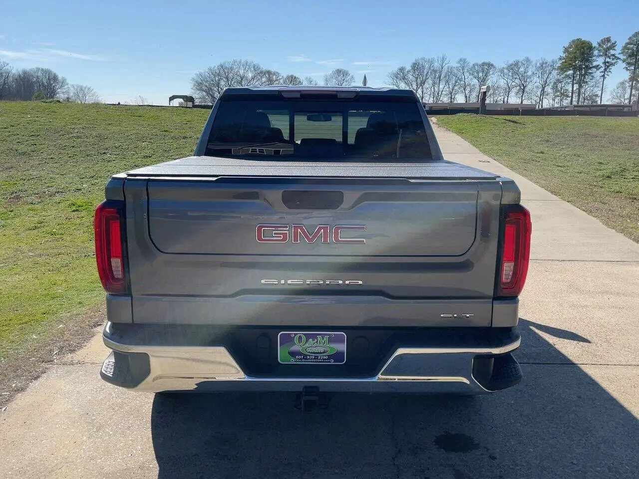 2019 GMC Sierra 2WD Crew Cab Short Box SLT photo 4