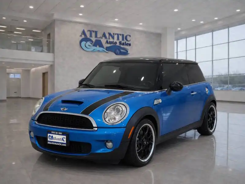 2010 MINI Cooper S's photo