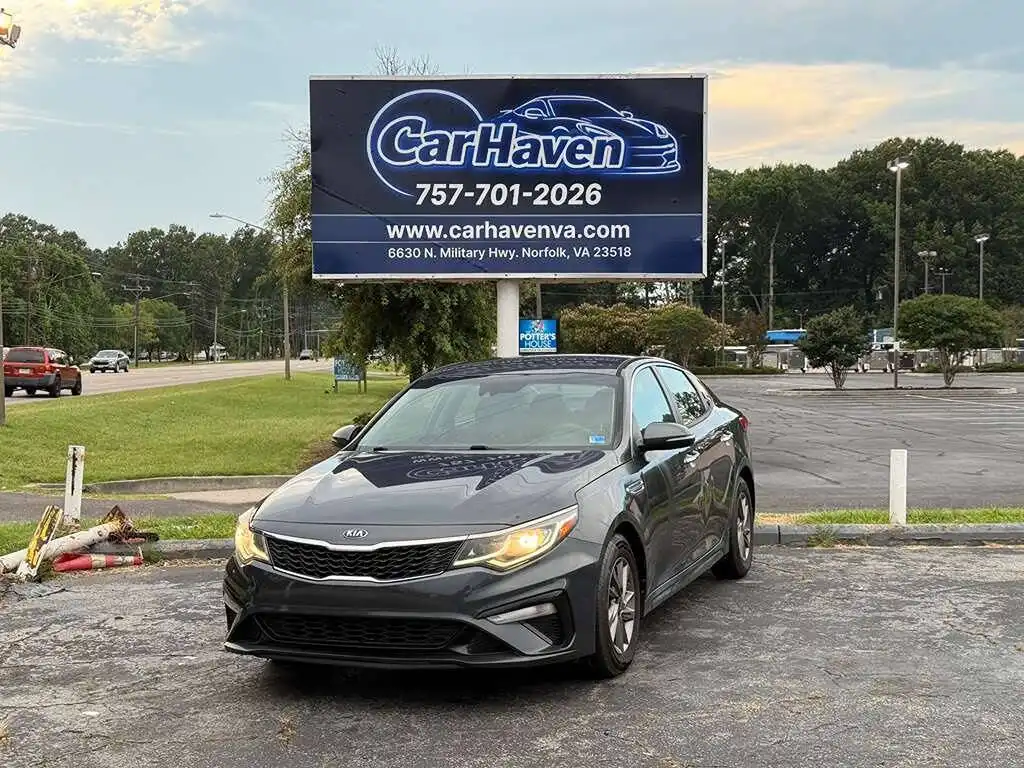 2020 Kia Optima LX AT's photo