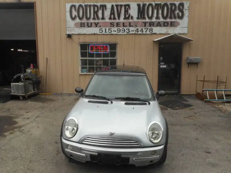 2004 MINI Cooper Cooper's photo