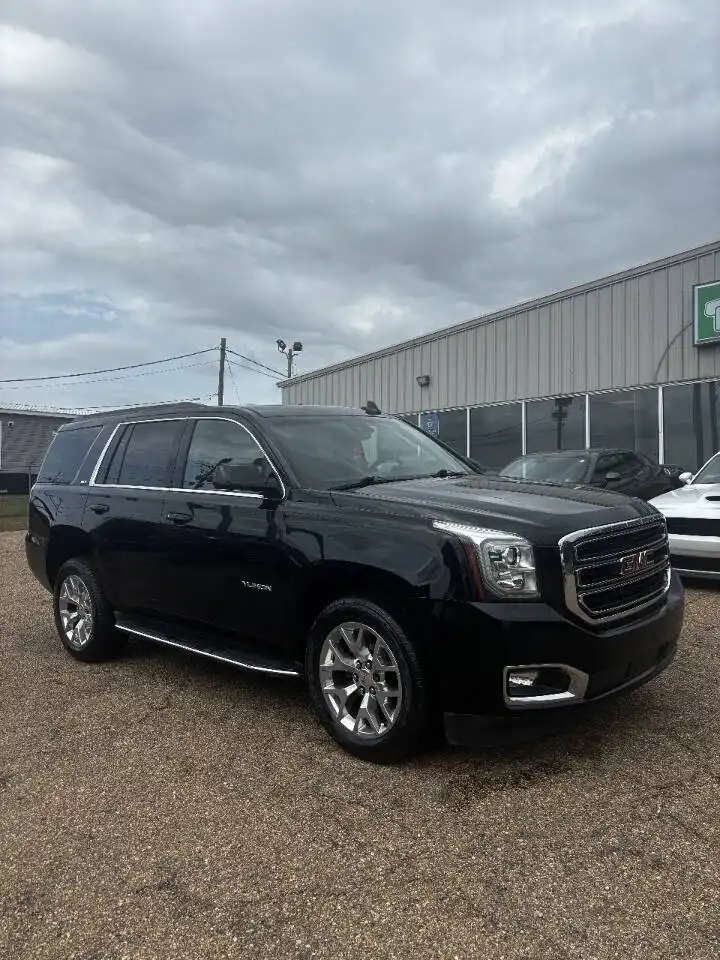 2017 GMC Yukon SLT 2WD's photo