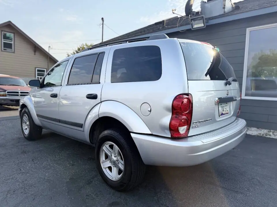 2006 Dodge Durango SLT photo 4