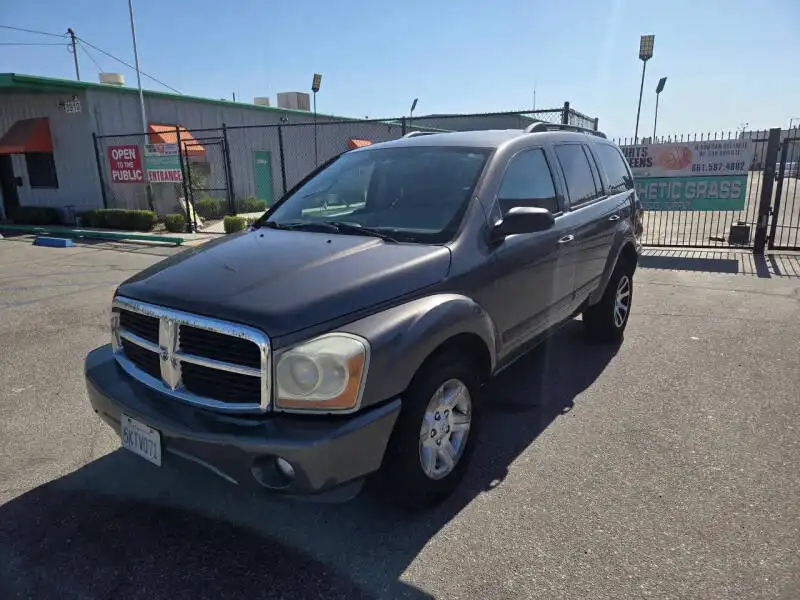 2004 Dodge Durango SLT's photo