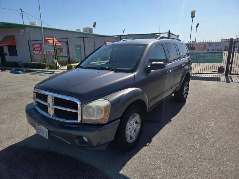 2004 Dodge Durango SLT's photo